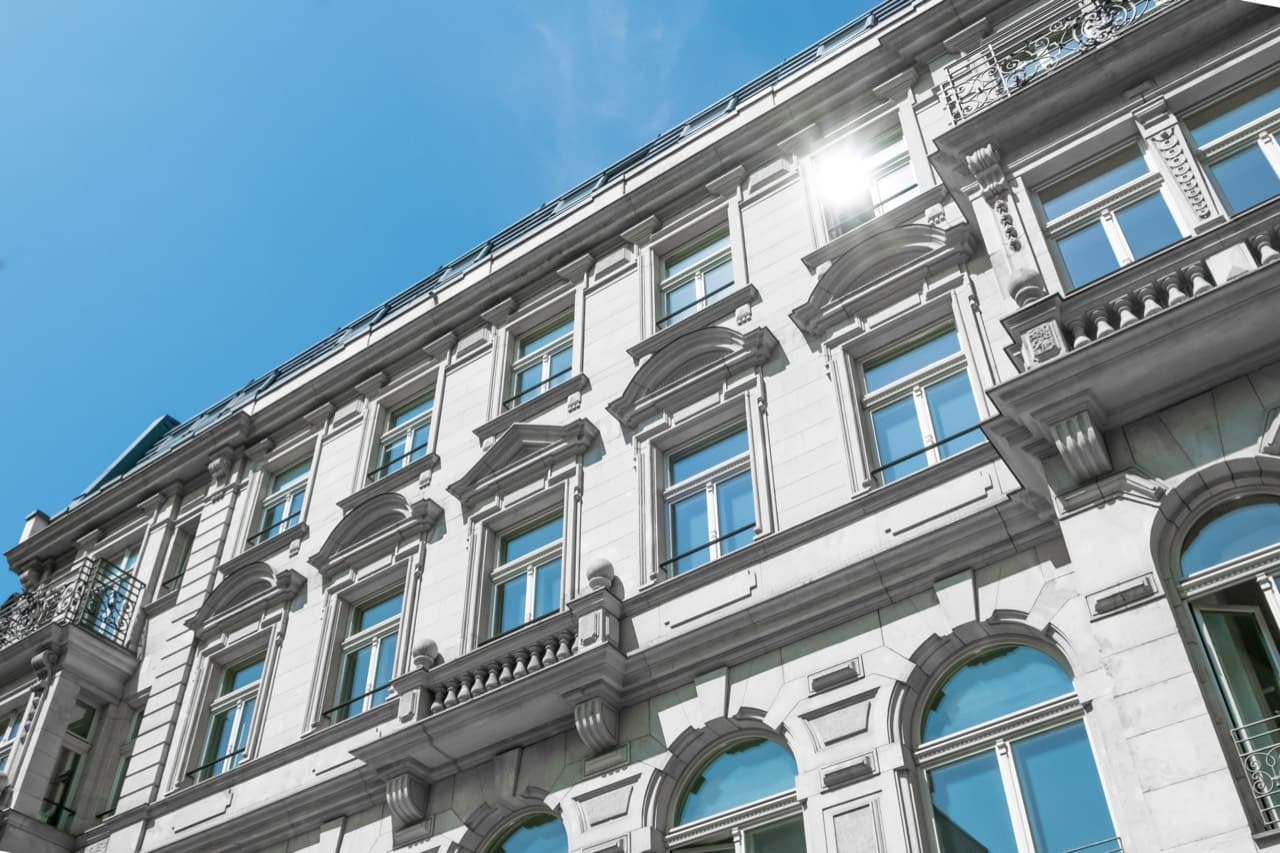 Wohn- und Geschäftshaus mit ca. 1320 qm vermietbarer Fläche verkauft an eine Berliner Immobiliengesellschaft